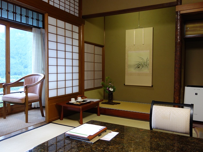 湯之島館「山楽荘」